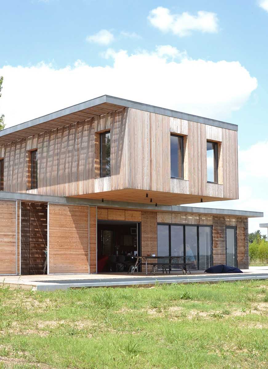 Construction d'une maison contemporaine ecologique près de Toulouse