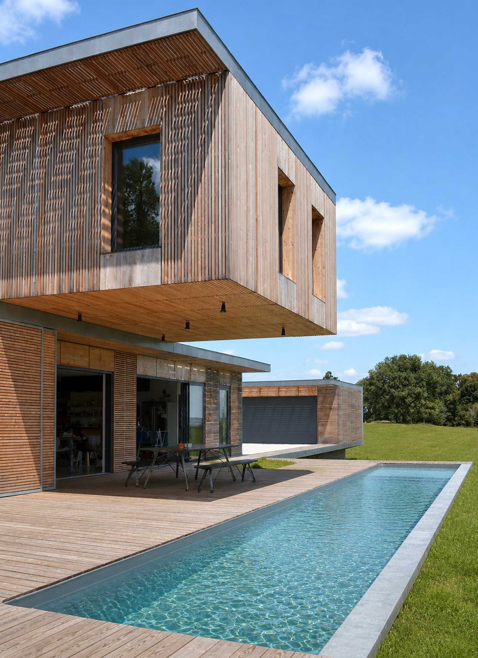 Construction d'une maison contemporaine ecologique près de Toulouse
