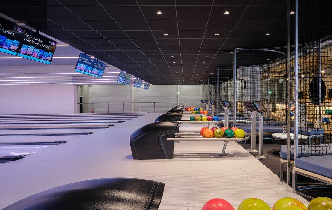 Design intérieur d'un bowling à Toulouse