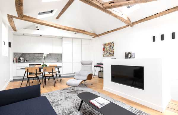 Modernisation d’un appartement duplex sous les combles par un architecte à Toulouse